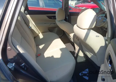 2015 Nissan Altima 2.5 Sv from USA, damaged, VIN 1N4AL3AP3FC250547